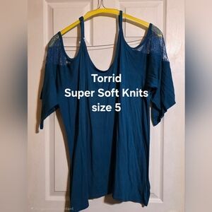 torrid Teal Cold-Shoulder Knit Tank with Lace Accents